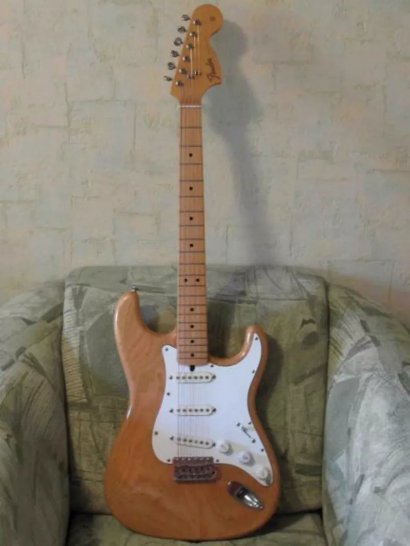 Продам отличный ясеневый Fender japan Reissue 71